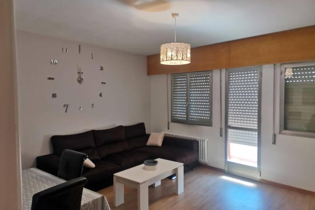 Apartamento Lalin Centro Ll Exteriér fotografie